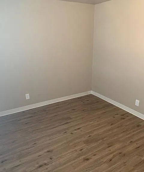 1725 Anderson St — Photo 13