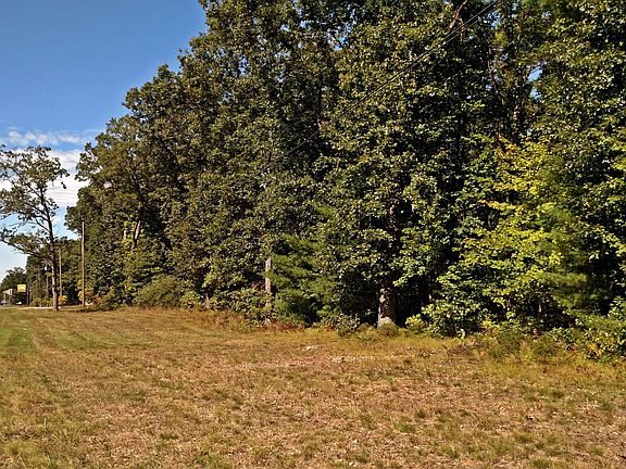 3rd image of 7130 E Us Highway 10