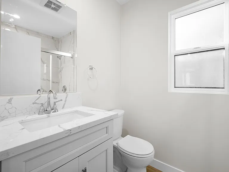 417 Riverdale Dr #C — Photo 12