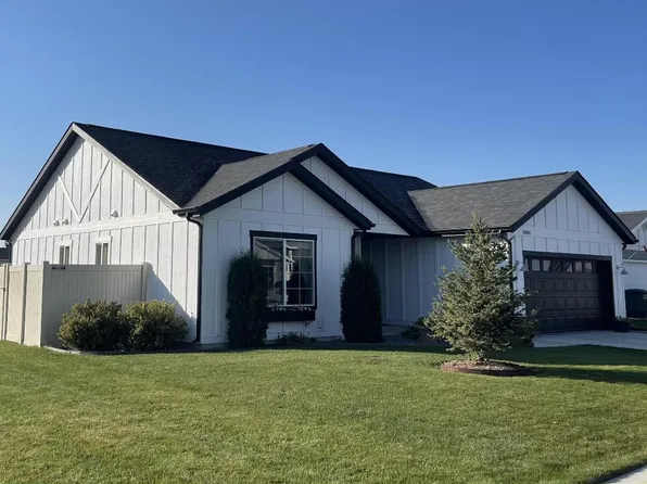 1080 Clark Fork Dr, Kalispell, MT 59901