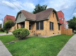 2815 Chenevert St, Houston, TX 77004