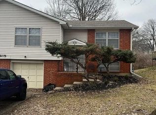 616 NE Lynn St #B, Lees Summit, MO 64063