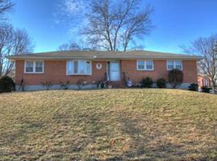 1421 NE 77th Ter, Gladstone, MO 64118