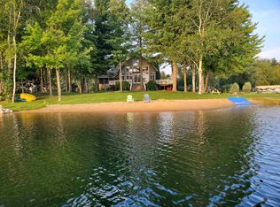 2107 Middle Haven Dr, Gladwin, MI 48624