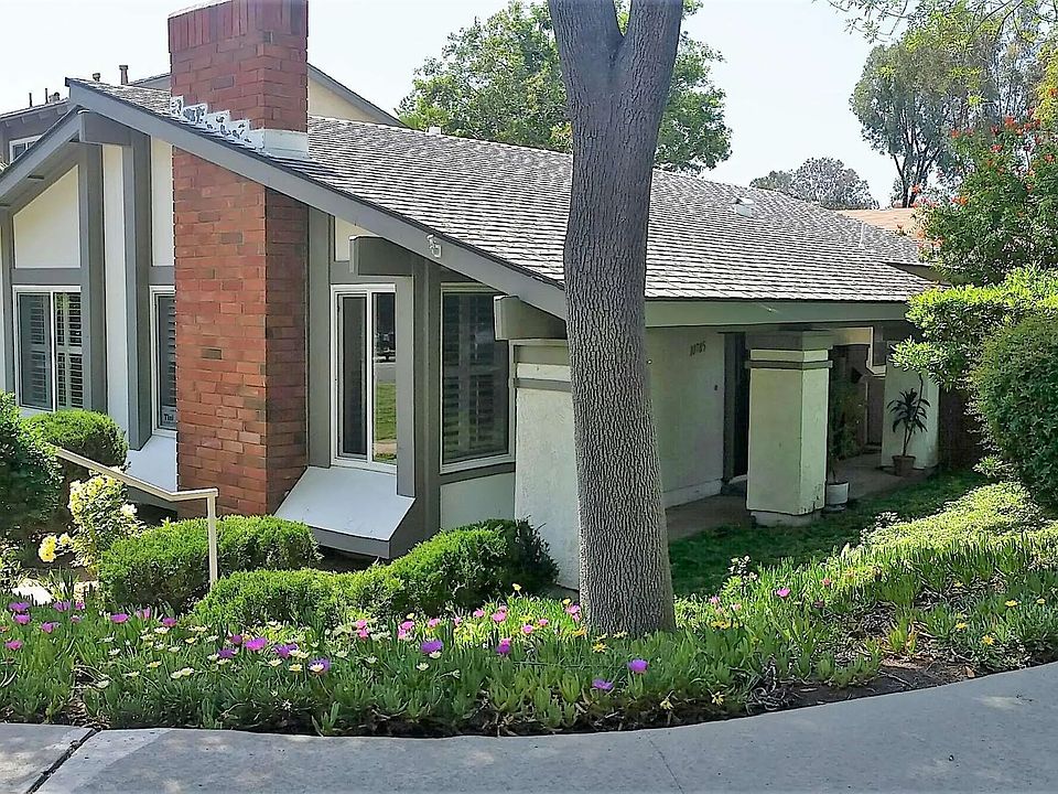 1st image of 10785 Esmeraldas Dr