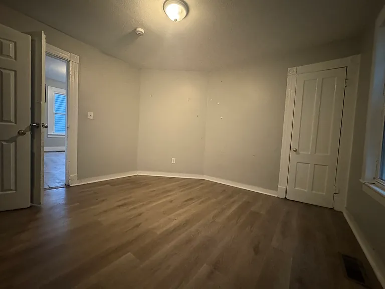 40 Dikeman St #1 — Photo 8