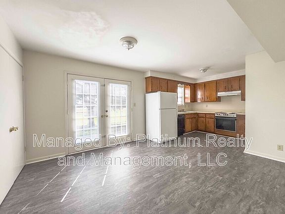 4th image of 1603-11 Minglewood Dr