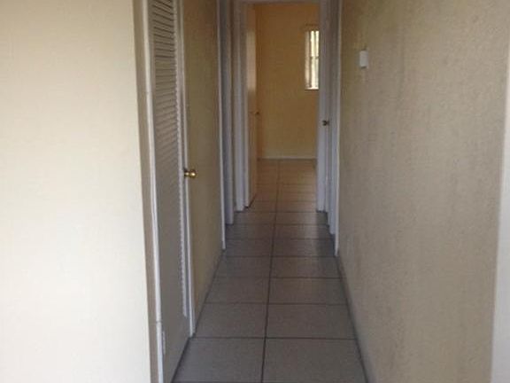 5th image of 4163 SW 67th Ave APT 205C