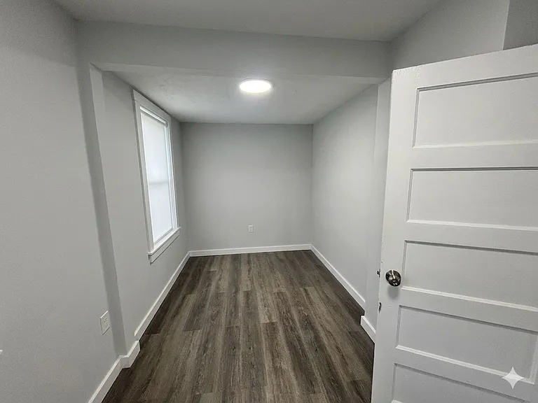 284 Mechanic St #2 — Photo 8