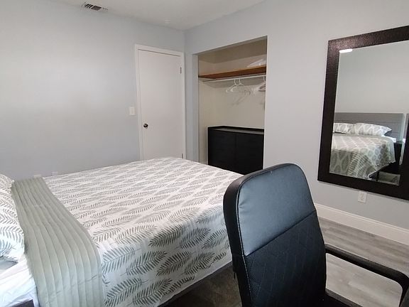 3rd image of 4603 Serena Dr