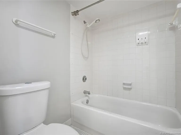 10410 S Ocean Dr #308 — Photo 27