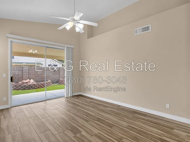 3261 W Ross Dr — Photo 17