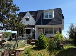 753 E 25th St, Chester, PA 19013
