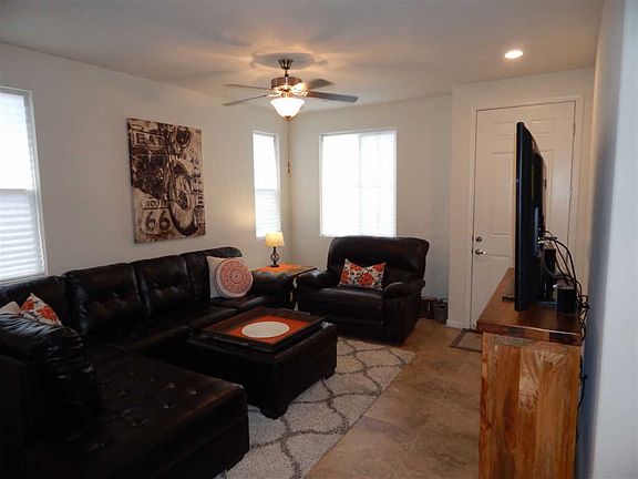 3rd image of 6697 Peppergrass Dr