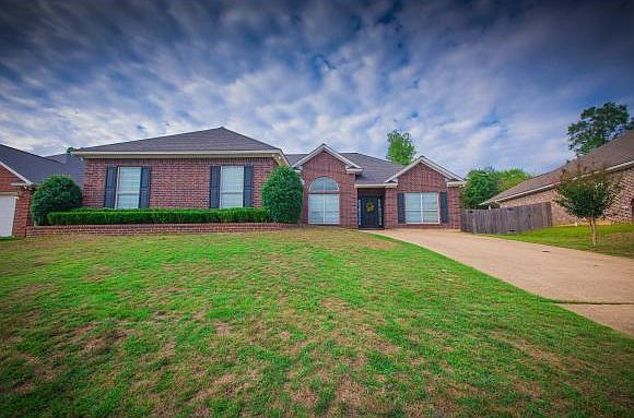 1st image of 219 Sandstone Ln