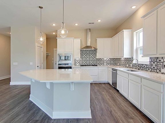 The Ridgeview - Kitchen