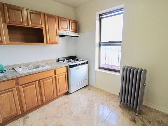5th image of 8405 Bay Pkwy #8D2
