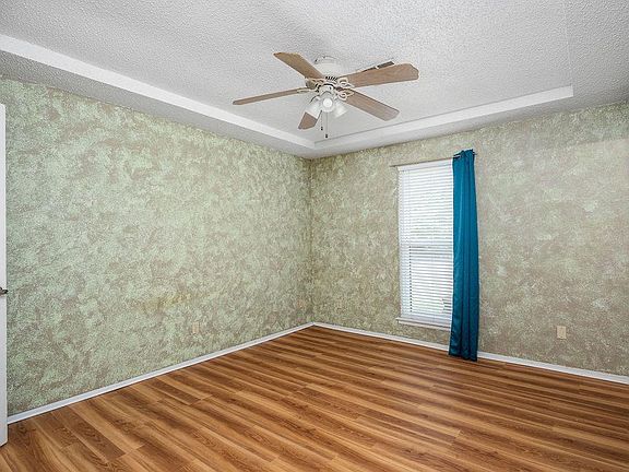 4th image of 1624 Apian Way