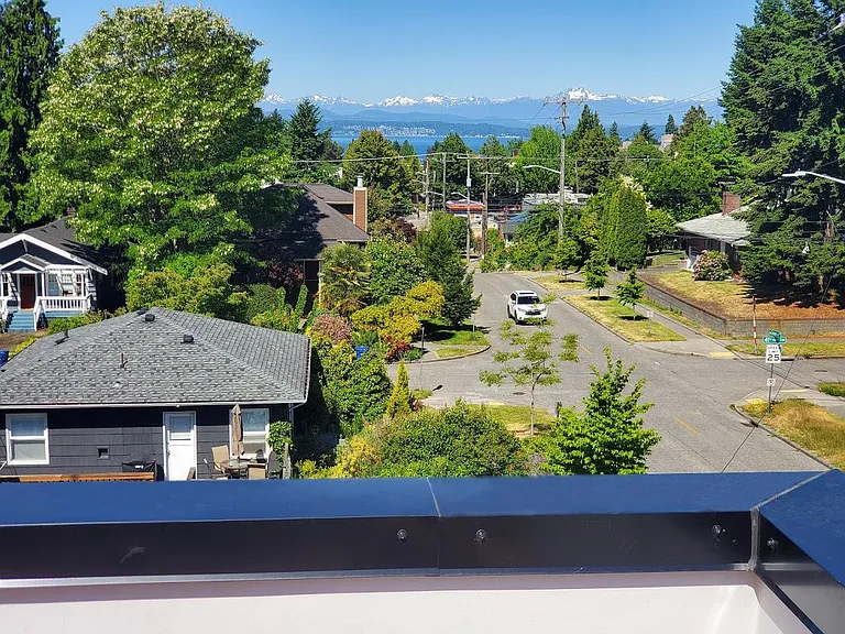 6303 Fauntleroy Way SW #A — Photo 26
