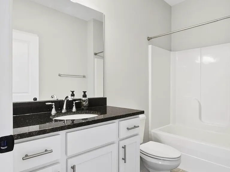 5063 Shelterwood Dr NE — Photo 19