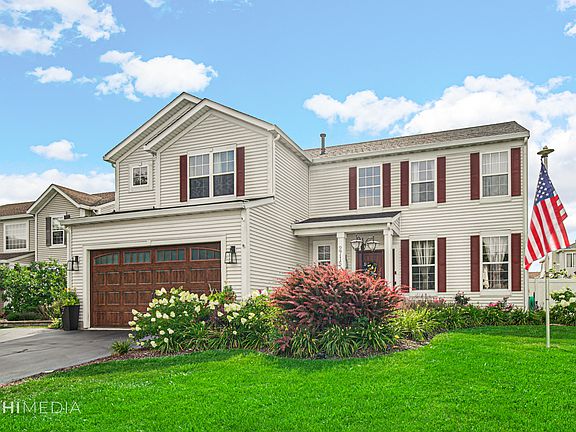 2nd image of 2715 Stonebridge Dr
