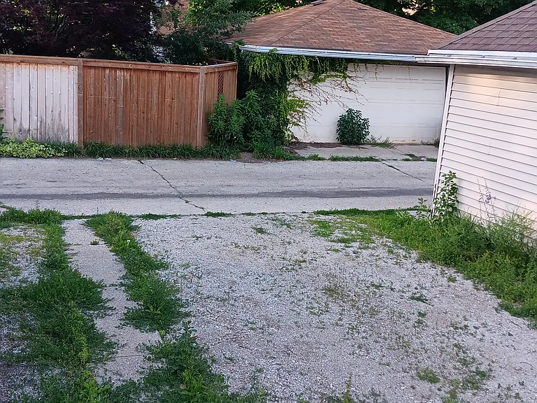 6324 W Girard Ave — Photo 12