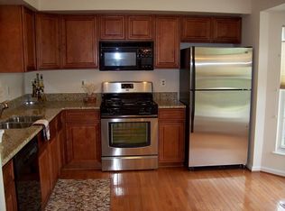 20385 Briarcliff Ter, Sterling, VA 20165