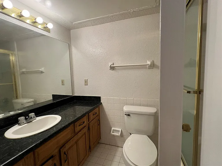 2826 S Bartell Dr #21 — Photo 8