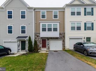 53 Antigua Dr, Hedgesville, WV 25427