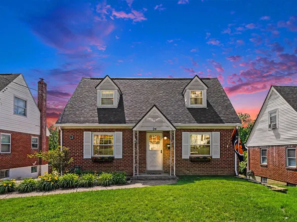 24 Pine Hill Dr, Highland Heights, KY 41076