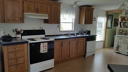 2nd image of 1532 Barkwood Ln