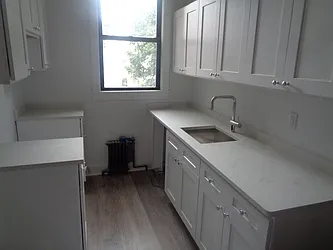 Rented by Zikos Realty Services