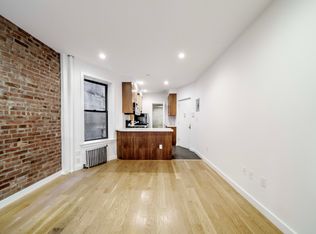 122 Ludlow St APT 3B, New York, NY 10002