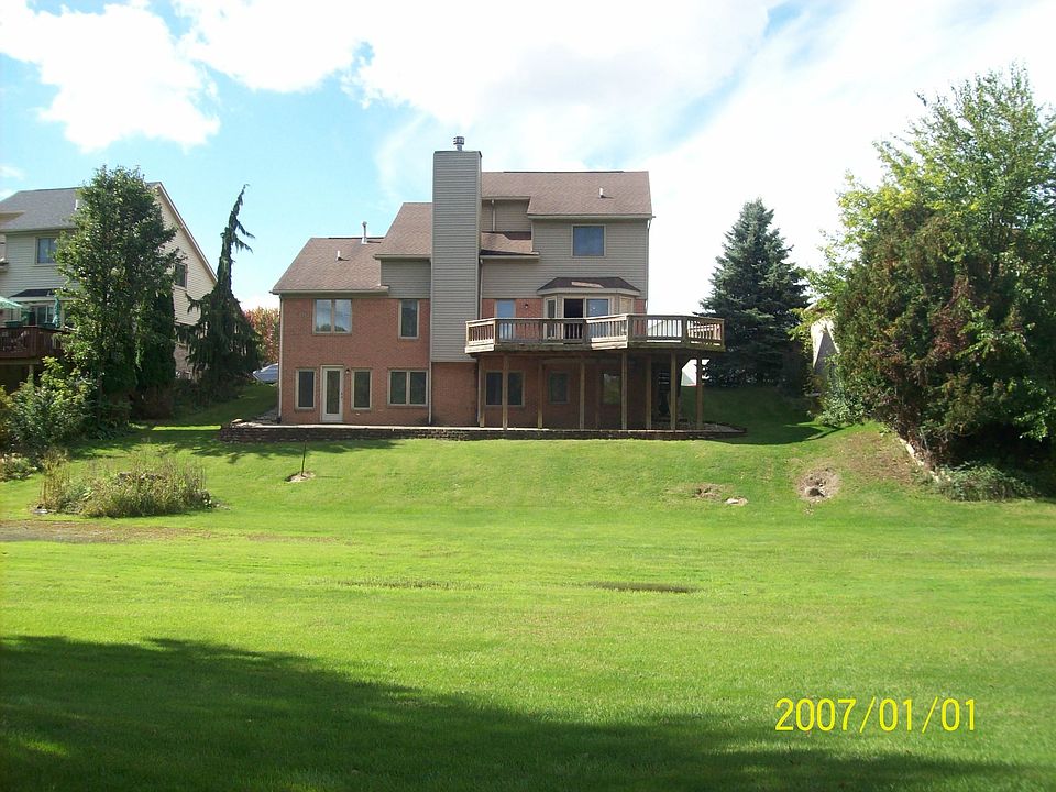 627 Old Farm Ln, photo 4