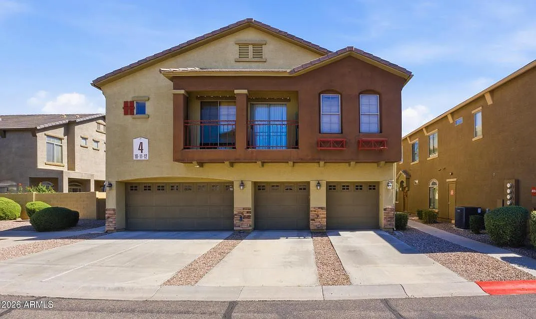 Building Photo - 2250 E Deer Valley Rd #10