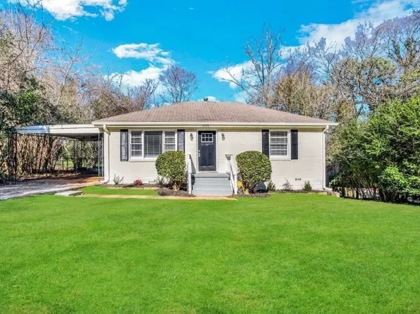 2132 Doris Dr, Decatur, GA 30034