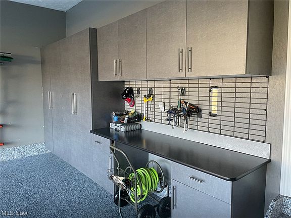 3rd image of 8106 Fernway Ct