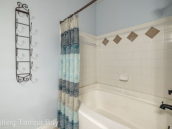 5th image of 4207 S Dale Mabry Hwy #6109-1