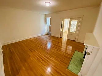 Rented by Salon Realty Corp