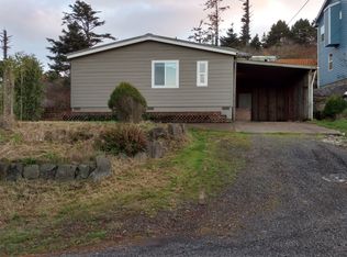 175 NW 55th St, Newport, OR 97365