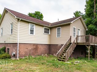 19 Kryder Hollow Rd, Lock Haven, PA 17745
