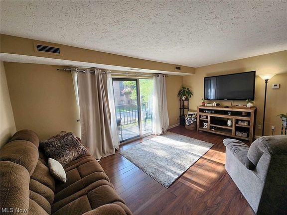 2nd image of 16435 Heather Ln #S203