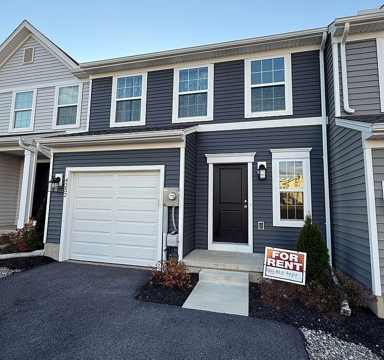 1st image of 4252 Blackburn Dr