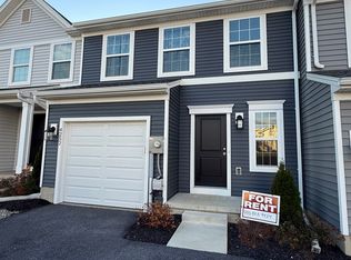 4252 Blackburn Dr, Stewartstown, PA 17363