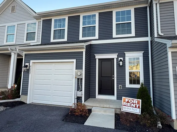 4252 Blackburn Dr, Stewartstown, PA 17363