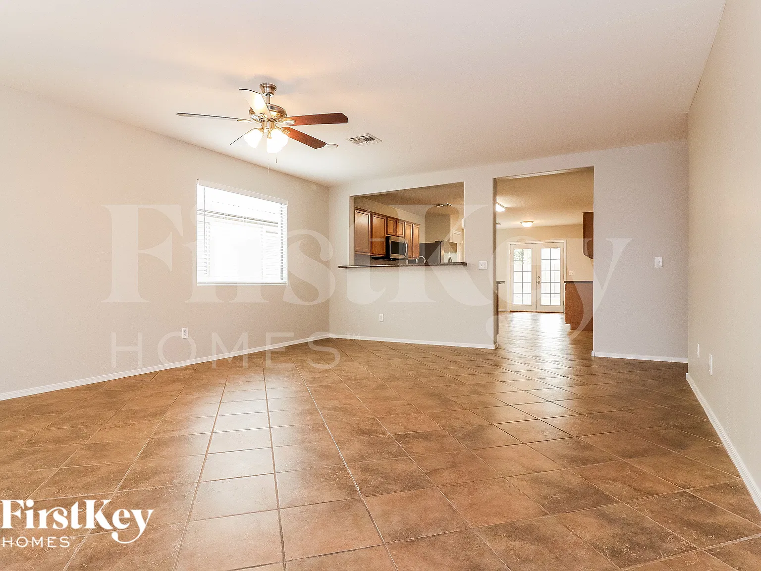 3 bed, 2.0 bath, 1406 sqft, $1,635 — Photo 4