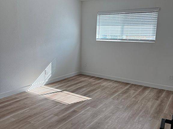 5th image of 3219 N 67th Pl APT F