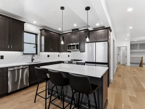 388 Warburton Ave, Hastings On Hudson, NY