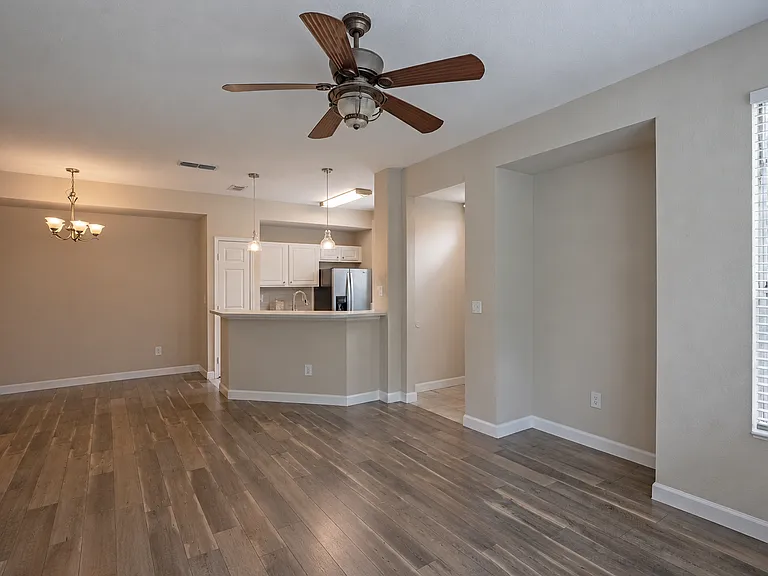 13700 Richmond Park Dr N #1501 — Photo 24