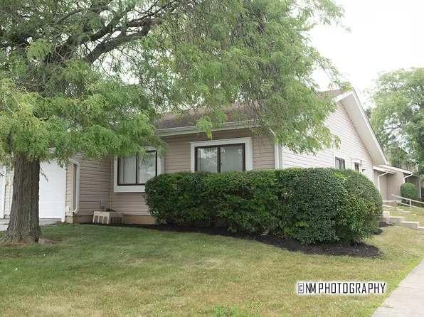 2276 Windsor Ln, Country Club Hills, IL 60478